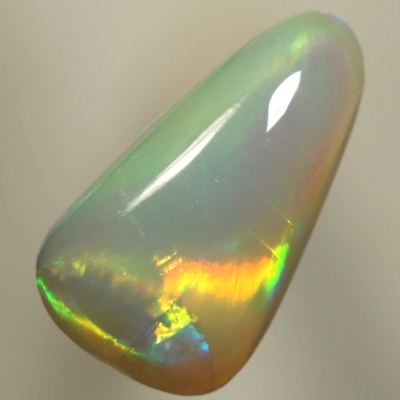 SOLID SEMI BLACK OPAL Chasing rolling flashes